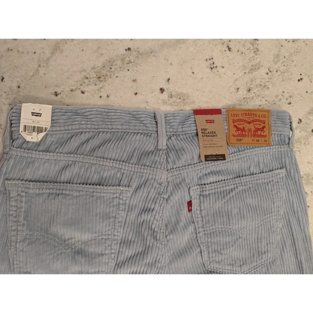 Levi's 559 Corduroy Relaxed Straight Light Blue‎ Men's 36x32 Thick Jeans